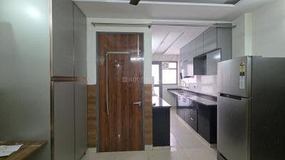 Kitchen Image of 380 Sq.ft 1 BHK Builder Floor for rent in Pitampura New Delhi for Rs. 23000