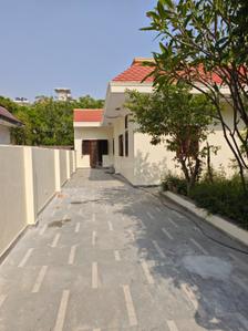 Building Image of 4000 Sq.ft 3 BHK Independent House for sale in Sector 71 Noida for Rs. 110000000