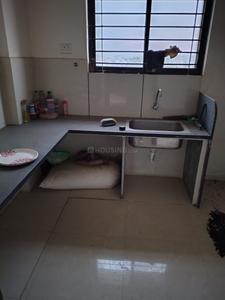 Kitchen Image of 900 Sq.ft 2 BHK Builder Floor for rent in Mangalnath Singapore Residency, Devguradia Indore for Rs. 16500