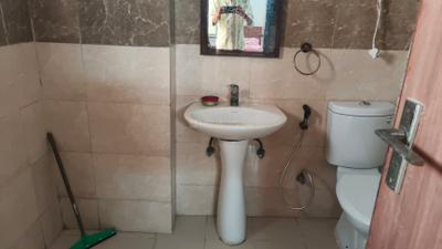 Image of 1052 Sq.ft 2 BHK Apartment / Flat for rent in Supertech Ecociti, Sector 137, Noida for Rs. 35000