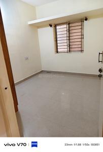 Bedroom Image of 1000 Sq.ft 2 BHK Builder Floor for rent in Doddanekundi Bengaluru for Rs. 25000
