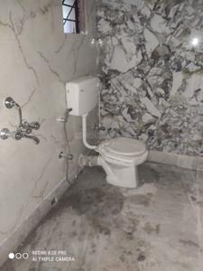 Bathroom Image of 731 Sq.ft 2 BHK Apartment / Flat for sale in Chinsurah Hooghly for Rs. 2295000