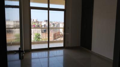 Bedroom Image of 1240 Sq.ft 3 BHK Apartment / Flat for sale in Mahagun Mascot, Crossings Republik Ghaziabad for Rs. 12200000