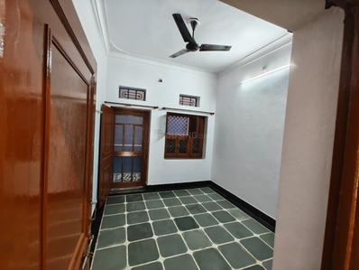 Bedroom Image of 1000 Sq.ft 2.5 BHK Builder Floor for rent in Pratap Nagar Udaipur for Rs. 15500