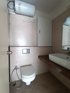 Bathroom Image of 1470 Sq.ft 3 BHK Apartment / Flat for sale in Godrej Central, Chembur Mumbai for Rs. 32000000