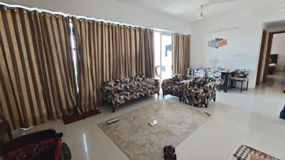 Living Room Image of 1350 Sq.ft 2 BHK Apartment / Flat for sale in Amanora Aspire Towers, Hadapsar Pune for Rs. 21000000