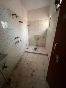 Bathroom Image of 1350 Sq.ft 2.5 BHK Independent House for rent in Naria Varanasi for Rs. 15000