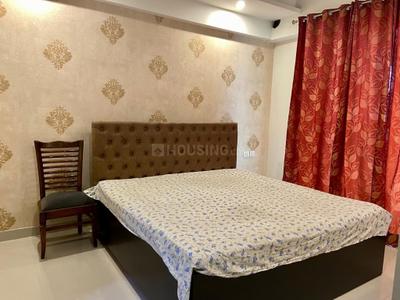 Bedroom Image of 875 Sq.ft 2 BHK Apartment / Flat for sale in Amrapali Princely Estate, Sector 76 Noida for Rs. 8700000
