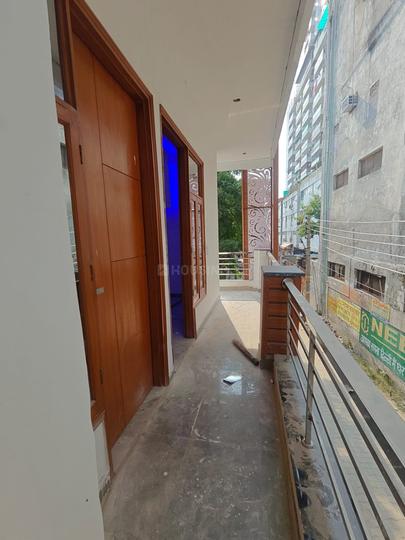 Builder flat vasundhara Ghaziabad Main Image 1
