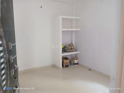 Bedroom Image of 700 Sq.ft 2 BHK Builder Floor for rent in Kumhrar Patna for Rs. 7000