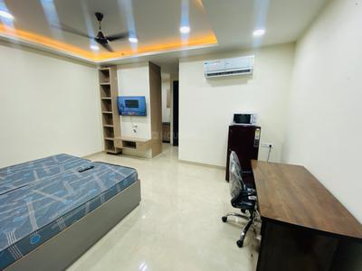 1 RK Independent Builder Floor