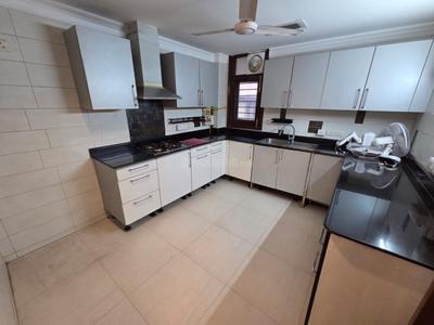 Kitchen Image of 2700 Sq.ft 3 BHK Builder Floor for sale in Gulmohar Enclave, Gulmohar Park New Delhi for Rs. 110000000