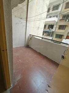 Balcony Image of 800 Sq.ft 2 BHK Apartment / Flat for rent in Akurdi Pune for Rs. 24000