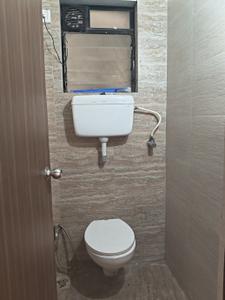 Bathroom Image of 580 Sq.ft 1 BHK Apartment / Flat for rent in Raunak City Sector IV D10, Kalyan West Kalyan for Rs. 13200
