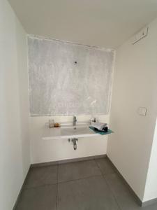 Bathroom Image of 2600 Sq.ft 3 BHK Apartment / Flat for sale in Noel Cloudwalk, Maradu Kochi for Rs. 30000000