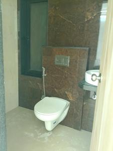 Common Bathroom Image of 750 Sq.ft 1 BHK Apartment / Flat for sale in Mira Road East Mira Bhayandar for Rs. 11300000
