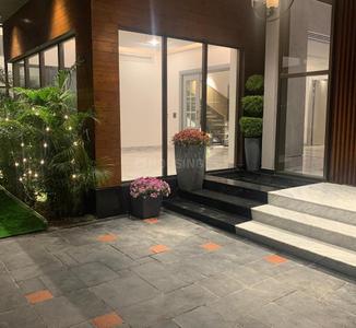 Bedroom Image of 10000 Sq.ft 6 BHK Independent House for sale in Chhattarpur New Delhi for Rs. 180000000