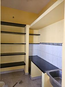 Kitchen Image of 600 Sq.ft 1 BHK Independent House for rent in Neelankarai Chennai for Rs. 13000