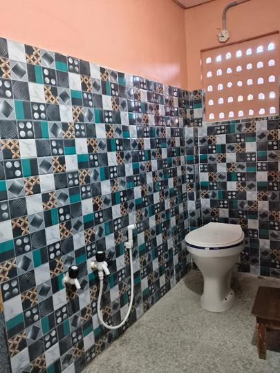 Single room with Attached washroom Bathroom 1