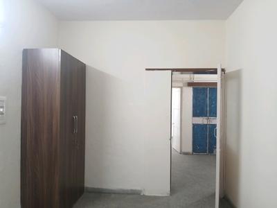 Living Room Image of 900 Sq.ft 3 BHK Apartment / Flat for sale in GH 14 DDA MIG, Paschim Vihar New Delhi for Rs. 13000000