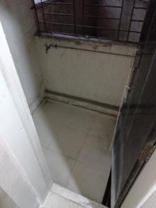 Bathroom Image of 660 Sq.ft 1 BHK Apartment / Flat for sale in Vishesh Balaji Symphony, Shilottar Raichur Navi Mumbai for Rs. 4800000