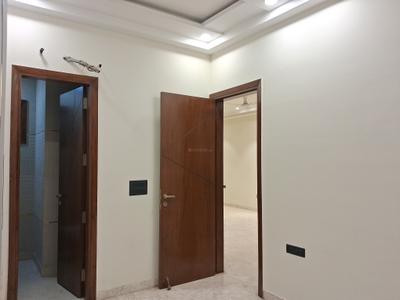 Bedroom Image of 1200 Sq.ft 3 BHK Builder Floor for sale in Paschim Vihar New Delhi for Rs. 26000000