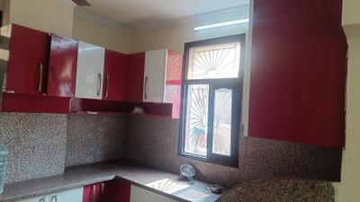 Kitchen Image of 1400 Sq.ft 3 BHK Builder Floor for sale in Dwarka Mor New Delhi for Rs. 4800000