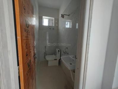 Image of 1100 Sq.ft 2 BHK Apartment / Flat for rent in Puppalaguda, Hyderabad for Rs. 26000