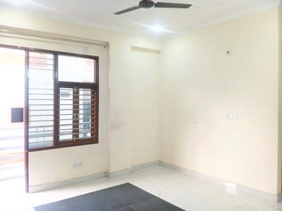 Bedroom Image of 1000 Sq.ft 2 BHK Builder Floor for rent in Sector 110A Gurgaon for Rs. 21000