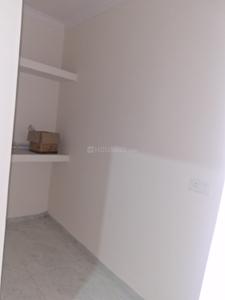 Bedroom Image of 3000 Sq.ft 2 BHK Builder Floor for rent in Gold Rainbow City Homes, Indira Nagar Lucknow for Rs. 20000