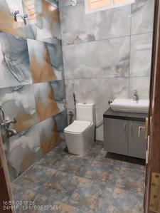 Bathroom Image of 5600 Sq.ft 5 BHK Duplex for sale in Horamavu Bengaluru for Rs. 37000000
