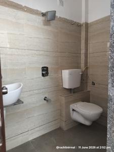 Bathroom Image of 1800 Sq.ft 3 BHK Studio for rent in Maple Bunglows 3, Lambha Ahmedabad for Rs. 16000