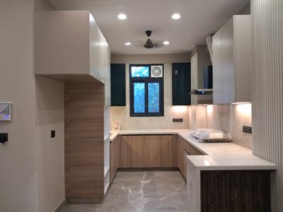 Kitchen Image of 1350 Sq.ft 3 BHK Builder Floor for sale in Paschim Vihar New Delhi for Rs. 28000000