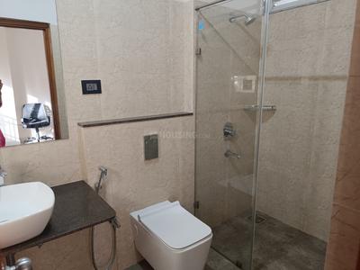Bathroom Image of 3250 Sq.ft 4 BHK Apartment / Flat for sale in Adani La Marina, Shantigram Ahmedabad for Rs. 34000000