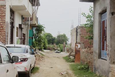 Image of 900 Sq.ft Residential Plot / Land for sale in Sector 142, Noida for Rs. 1350000
