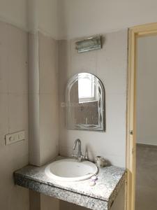 Bathroom Image of 2185 Sq.ft 3 BHK Independent House for rent in Paramount Golfforeste Villas, Surajpur Greater Noida for Rs. 35000