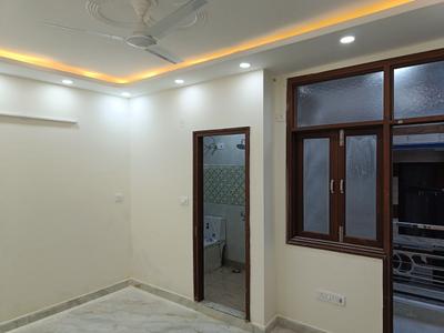 Bedroom Image of 900 Sq.ft 3 BHK Builder Floor for sale in Govindpuri Extension New Delhi for Rs. 10000000