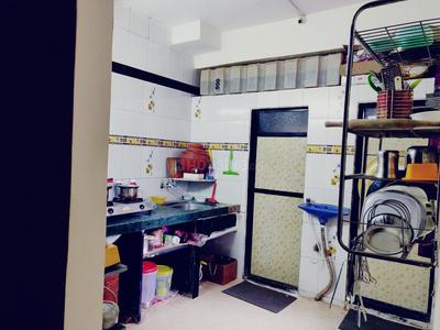 Kitchen Image of Girls sharing room in Thane West, Thane