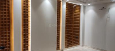 Living Room Image of 1758 Sq.ft 3 BHK Builder Floor for sale in Surajmal Vihar New Delhi for Rs. 40000000