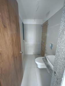 Image of 750 Sq.ft 2 BHK Apartment / Flat for rent in Piramal Aranya, Byculla, Mumbai for Rs. 125000