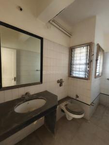 Bathroom Image of 2200 Sq.ft 5 BHK Apartment / Flat for sale in Seawoods Estate, Seawoods Navi Mumbai for Rs. 95000000