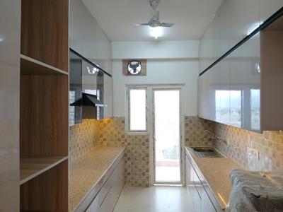 Kitchen Image of 1873 Sq.ft 3 BHK Apartment / Flat for rent in Tashee Capital Gateway, Sector 110A Gurgaon for Rs. 40000