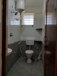Bathroom Image of 600 Sq.ft 1 BHK Builder Floor for rent in JP Nagar Bengaluru for Rs. 18900