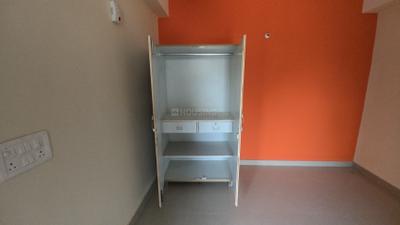 Bedroom Image of 372 Sq.ft 1 RK Apartment / Flat for rent in Sector 72 Noida for Rs. 12599