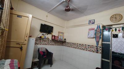 Bathroom Image of 320 Sq.ft 1 RK Apartment / Flat for sale in Mira Road East Mira Bhayandar for Rs. 3150000