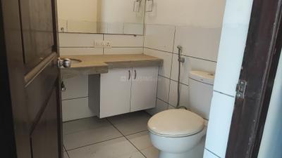 Image of 2400 Sq.ft 3.5 BHK Apartment / Flat for rent in Marvel Isola, Mohammed Wadi, Pune for Rs. 60000