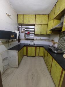 Kitchen Image of 1350 Sq.ft 4 BHK Builder Floor for sale in Sector 29 Rohini New Delhi for Rs. 16500000