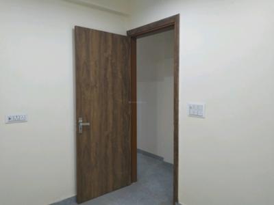 Bedroom Image of 1000 Sq.ft 3 BHK Builder Floor for sale in Patparganj New Delhi for Rs. 8500000
