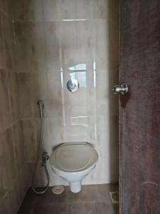 Common Bathroom Two Image of 500 Sq.ft 1 BHK Apartment / Flat for sale in VTP Purvanchal, Kesnand Pune for Rs. 2970000