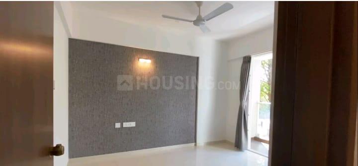 Yash Wisteria Main Image 1